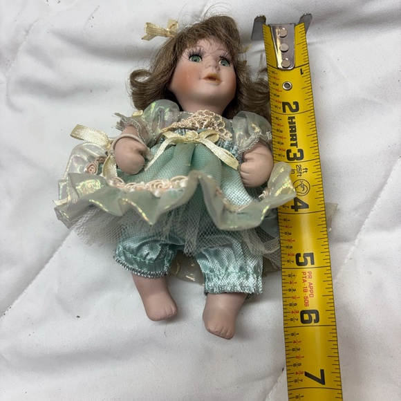 Paradise Galleries Birthstone Angels Collection June Doll - Picture 4 of 6